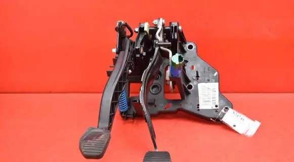 Peugeot 508 RXH Accelerator throttle pedal 9677777980