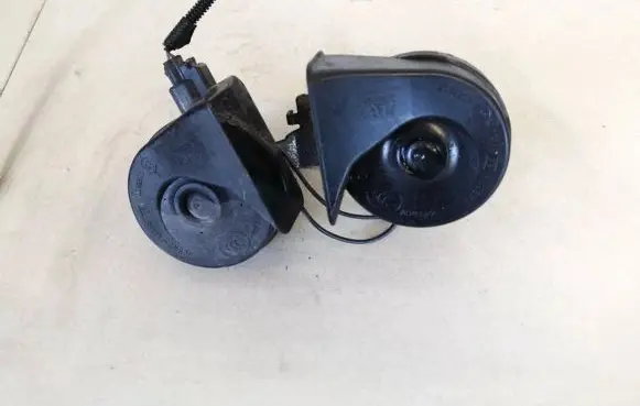 Ford Focus C-MAX Horn signal e30055906