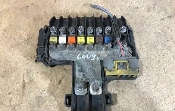 Citroen C4 Grand Picasso Fuse module 9662914480
