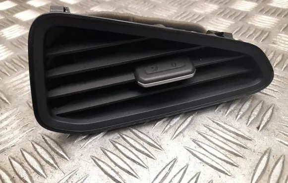 Volkswagen ID.3 Dashboard side air vent grill/cover trim 10A819703