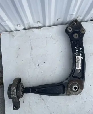 Peugeot 508 RXH Front control arm 9666681380