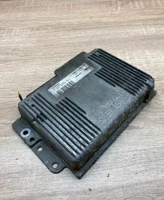Renault Clio I Engine control unit/module ECU HOM7700867270 7700110936 S115301202B