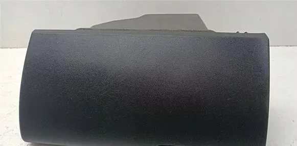 Citroen C5 Glove box