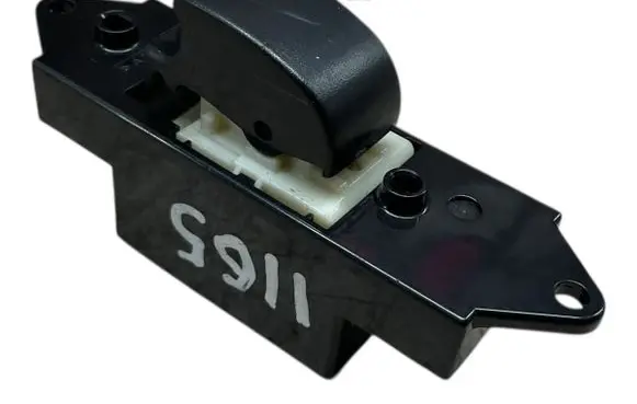 Mitsubishi ASX Electric window control switch MR587944 C8DD411MB