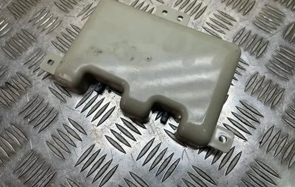 BMW 6 F06 Gran coupe Aerial antenna amplifier 6957348 13600211