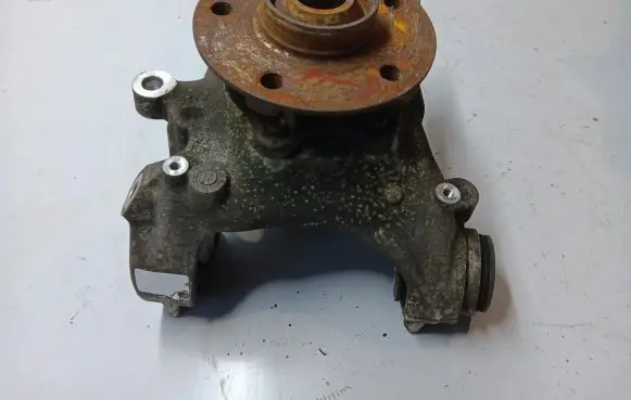 Audi A8 S8 D3 4E Rear wheel hub 4HO505431D