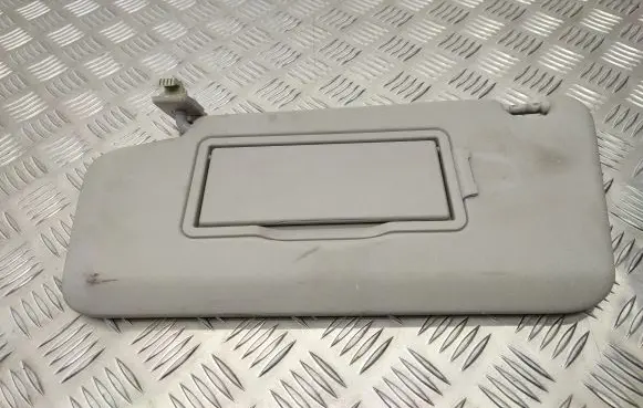Mercedes-Benz GLK (X204) Sun visor