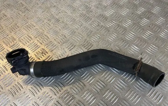 Audi Q5 SQ5 Engine coolant pipe/hose 8R0121055