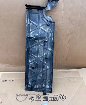 Volkswagen Multivan T7 Front underbody cover/under tray 7T0825205F