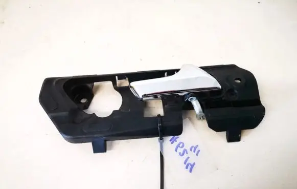 Mercedes-Benz ML W164 Rear door interior handle 302174