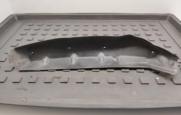 Mercedes-Benz GLK (X204) Fender end trim A2048891125 BBP167101