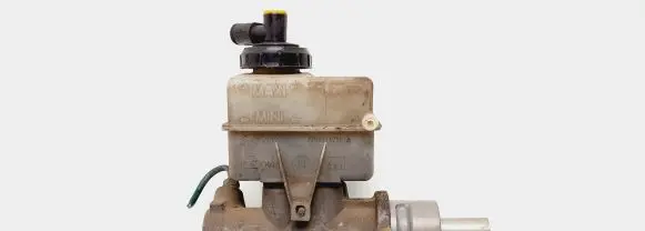 Renault Master II Master brake cylinder 7700314756A