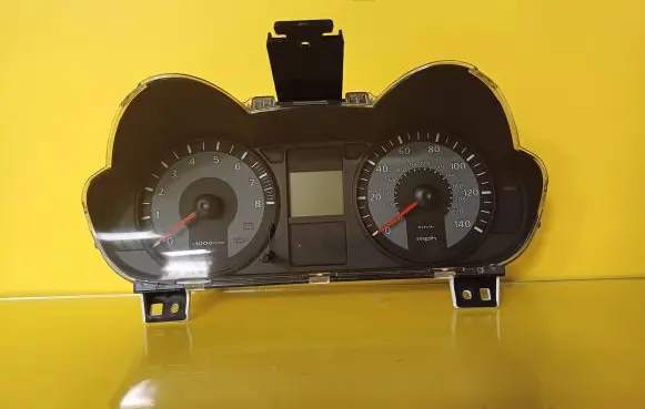 Mitsubishi Colt Speedometer (instrument cluster) 8100B539J