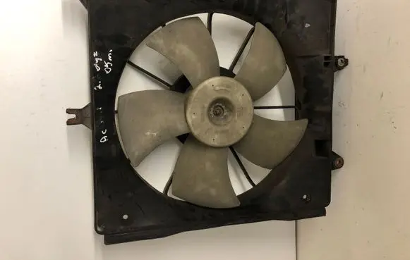 Honda Accord Radiator cooling fan shroud