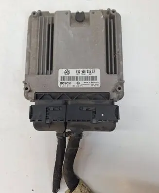 Volkswagen Touran I Engine control unit/module 03G906016EH 1039S04595 0281011786