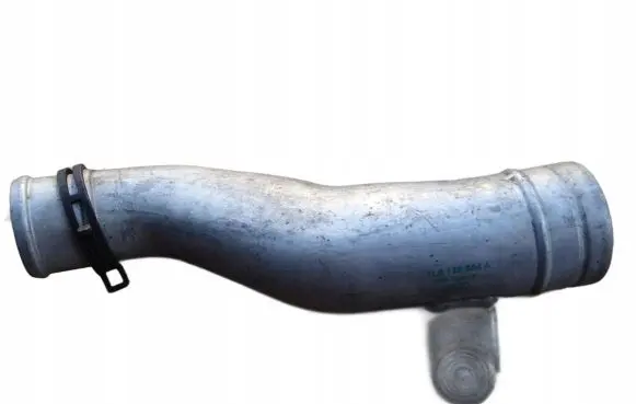 Audi Q7 4L Intercooler hose/pipe 7L8128654A