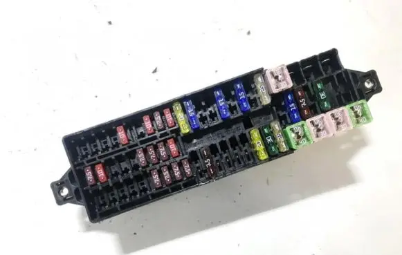 Skoda Fabia Mk3 (NJ) Fuse box set 6c0937615a 63520887