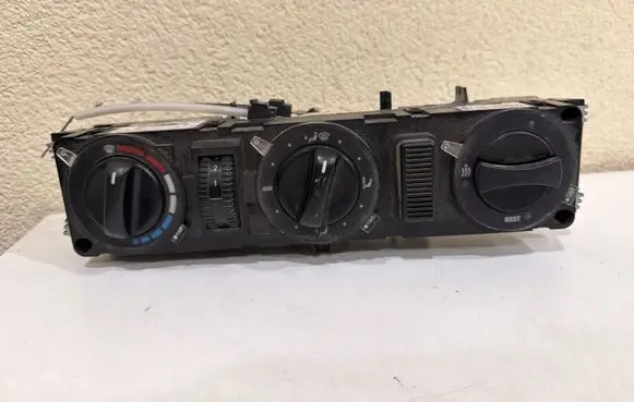 Mercedes-Benz Vito Viano W639 Climate control unit A0004463228KZ