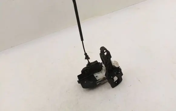 KIA Ceed Front door lock