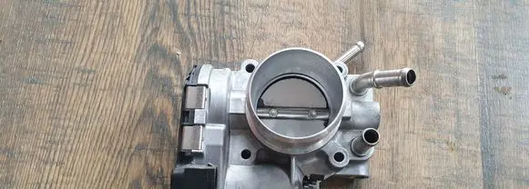 Hyundai i20 (PB PBT) Throttle valve 351002B150 9590930908