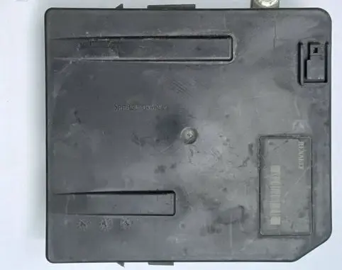 Renault Megane II Fuse module 8200455424J