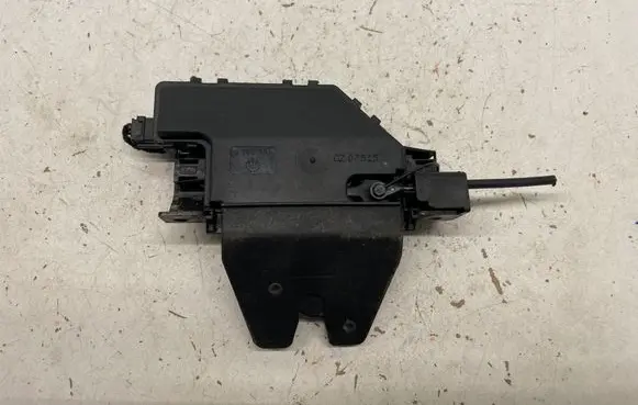 BMW 5 E60 E61 Tailgate/trunk/boot lock/catch/latch 8196401