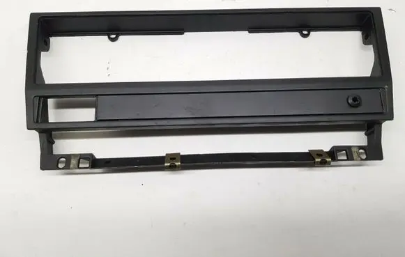 BMW 5 E39 Radio/GPS head unit trim 8159690 nr7899