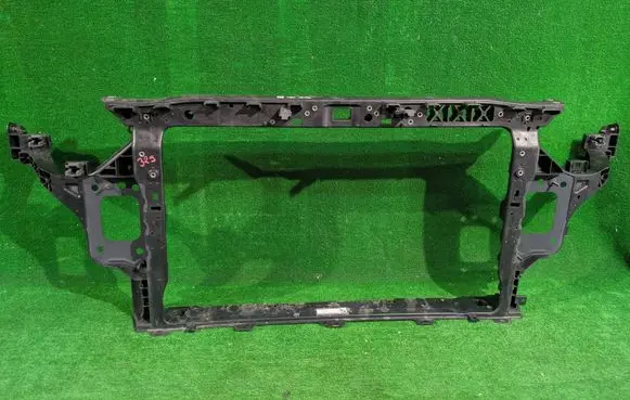 KIA Ceed Radiator support slam panel 64101-J7000
