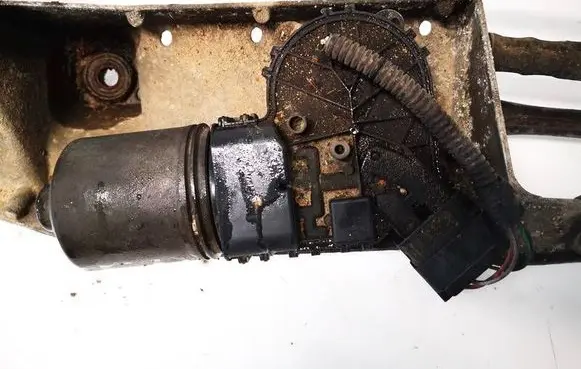 Renault Modus Wiper motor 0390241777