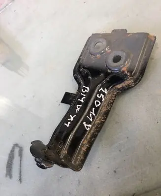 BMW X4 G02 Fender mounting bracket 7397515