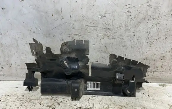 Peugeot 508 Intercooler air guide/duct channel 9686902780