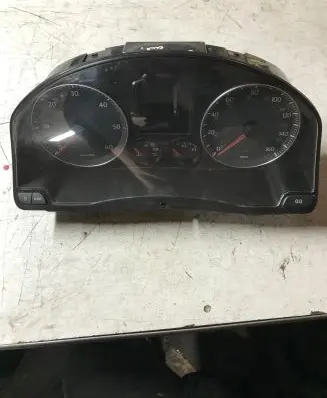 Volkswagen Golf V Speedometer (instrument cluster) 1K0920964B
