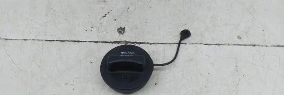 Mercedes-Benz Vaneo W414 Fuel tank filler cap A2204700105