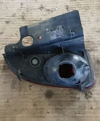 Renault Espace IV Rear fog light 8200027155