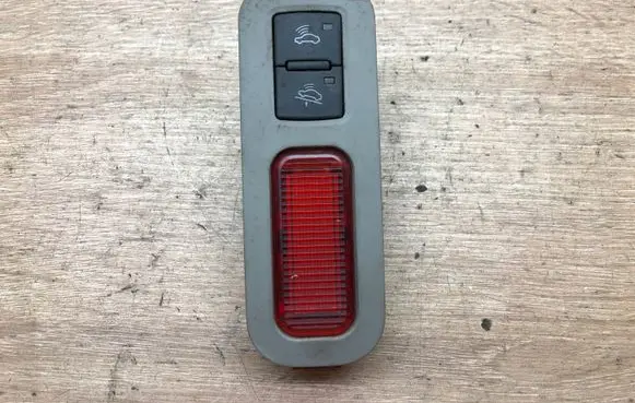 Audi A8 S8 D3 4E Alarm switch 4E0959523 4E0962109