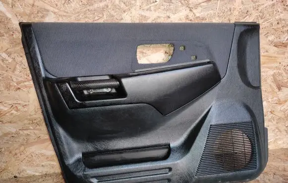 Mitsubishi Pajero Pinin Front door card panel trim MR532912