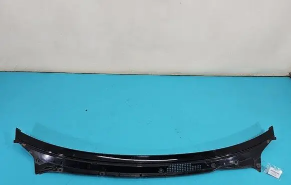 Wiper trim