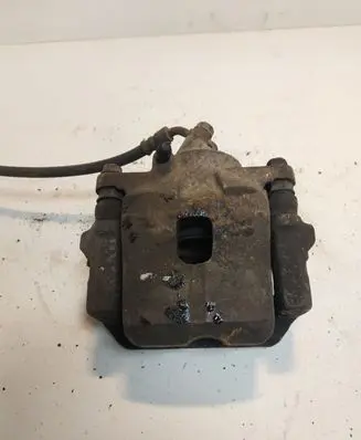 Toyota RAV 4 (XA20) Front brake caliper
