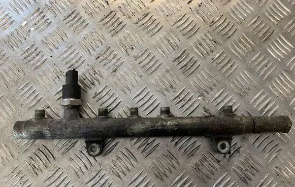Renault Laguna II Fuel main line pipe 0445214024