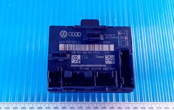 Audi A4 S4 B8 8K Door control unit/module 8K0959793E 0306