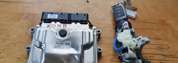 Hyundai Kona I Engine control unit/module 3910804000 9001330007KF