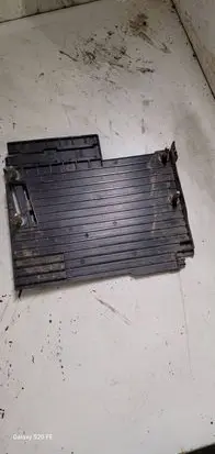 Citroen C4 II Picasso Battery box tray 9808174680