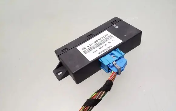 Mercedes-Benz E W212 Suspension control unit/module A2125406462
