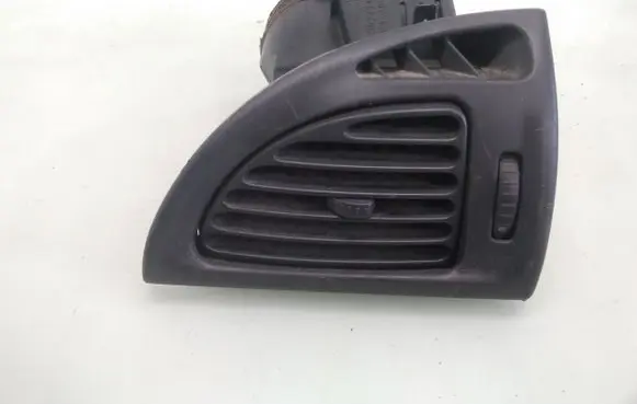 Citroen C5 Dashboard side air vent grill/cover trim