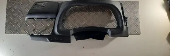 Nissan Leaf II (ZE1) Dashboard trim 682S15SH0B
