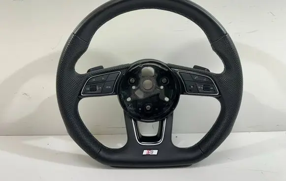 Audi A5 Steering wheel 