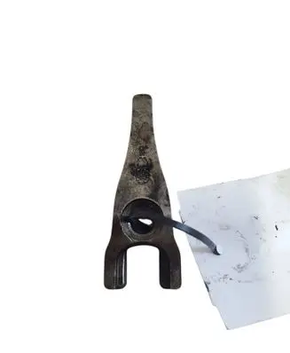 Peugeot 807 Fuel Injector clamp holder 