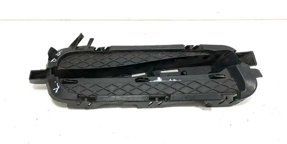 Jaguar XF Front bumper lower grill 8X2315K233BC