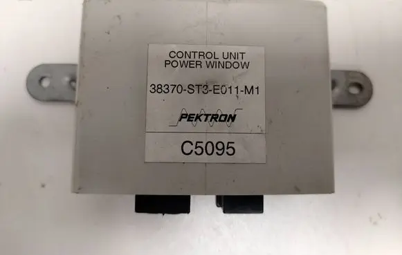 Rover Rover Window control relay 38370 C5095 387370ST3E011M1