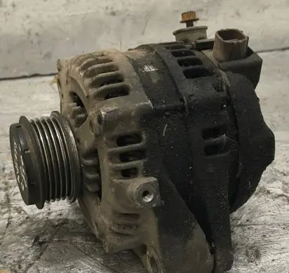 Toyota Avensis T250 Generator/alternator